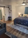 Eastwood Escape Cottage 🔥Hot Tub 🔥 Hotels in Ahwahnee
