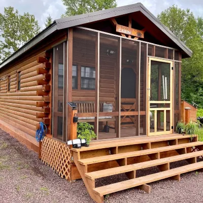 Come Stay Off-Grid in Michigan's Beautiful Upper Peninsula