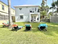 Heated Pool & Hot Tub!  Fall and Winter Special!