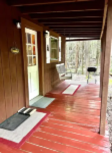 Glady Hideaway