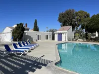 DANA POINT DELIGHT - Swimmingpools
