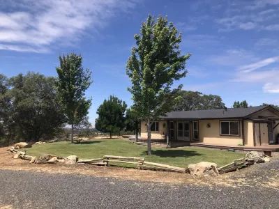 "The 56" - Yosemite Foothills Ranch Hotels near Alfier Park