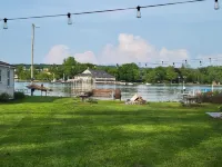 Cottage #3 - Beautiful Lakefront Cottage with 3 Bedrooms.  Fully Renovated!