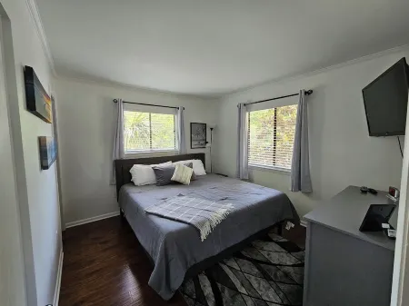 Relax by the ocean with Stig-Stay!