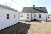 Centrally located in Omaha, close to downtown, major attractions, freeways.