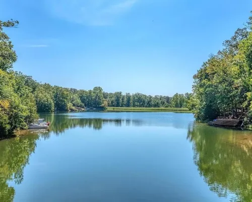 The Chic Chalet Hotels in Innsbrook