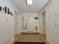 Schöne Groß Ferienwohnung 79m² mit 2 Bad Ideal für Familie und Gruppe, 3.og