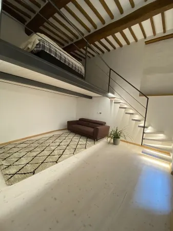 Teo's house is the ideal home for relaxation, centrally located in Anghiari