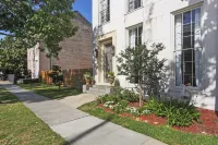 Incredible restoration of 5 BR mansion on Magazine Hotels in Lower Garden District