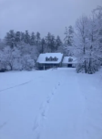 Spacious apartment in beautiful, historic Arlington VT