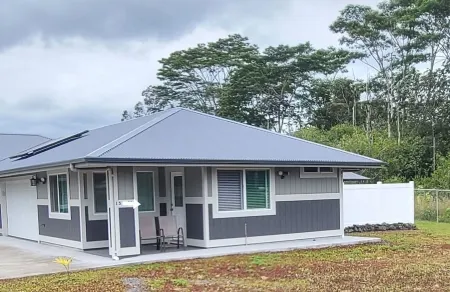 Cozy and Modern Style Studio with King Size Bed Free Laundry in HPP Отели в г. Хавайиан-Парадайс-Парк