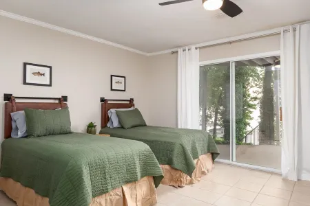 Water Retreat , Robert Trent Jones , Wilson Lake view