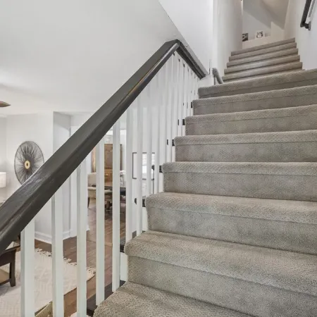 Beautiful 4 bedroom home just 3 1/2 blocks from downtown & Lake Michigan