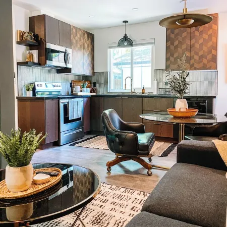 East Park Studio | Downtown Style