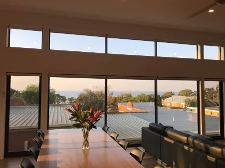 Luxury Home With Views -portarlington Town Centre