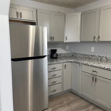 Holland Suites, Suite #2