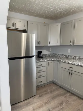 Holland Suites, Suite #2