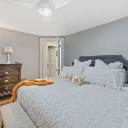 Welcome to Stella's Place - Gorgeous 2 BR Home, In The Heart Of Mason