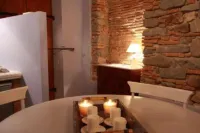 Historic Centre Charming Apartment with Terrace and BBQ