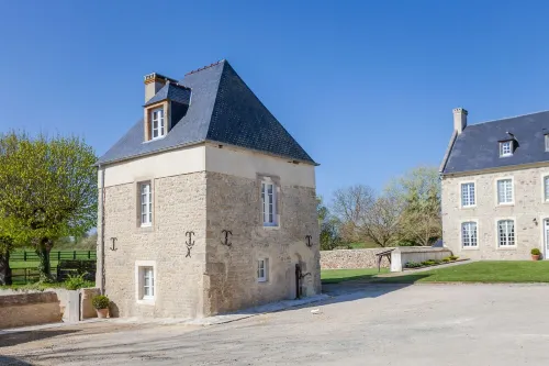 Luxury Cottage, Outdoor Nordic Hot Tub and Sauna, D-Day Beaches 15 km