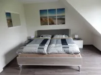 Top!!! Headquarters u. Quiet Location, Modern Dhh, Garden,  Level, WiFi, Bicycles