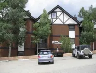 2BR Ground Floor Condo W/Easy Access to Chile Express!!!!