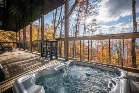 Modern Mountain Lodge/Scenery/Hot Tub/Game Room/Bar