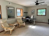 Cozy 4-bedroom house in adorable Watervliet with fitness room, WiFi