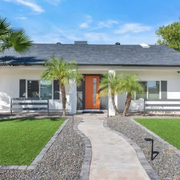 Ultimate Getaway with a Heated Pool, Basement Games, close to Downtown Gilbert!