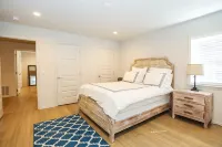 Steps to downtown Bentonville II