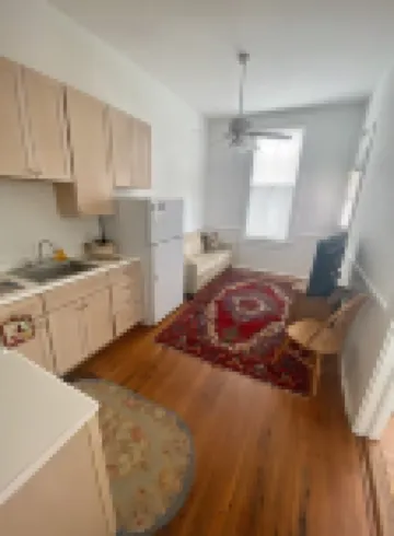Historic Thomas House Unit B