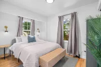 Minutes from oregon wine country and walking distance from George Fox University