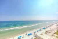 Spectacular view and Location Beachfront-Pool-WIFI.