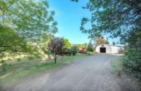 Guinda's Finest Nature Get-Away!