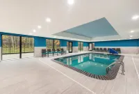 ハンプトン イン & スイーツ ベントン ハーバー