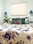 Sun, Sand, Serenity -Savannah/Tybee Hotels near Atlantic Beacon Gallery