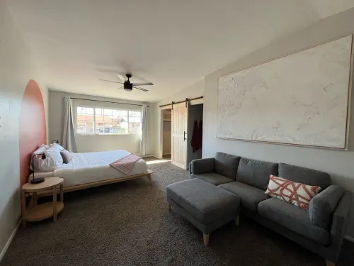 Modern 4 BED/3 BATH Newly Renovated Home 메사 호텔