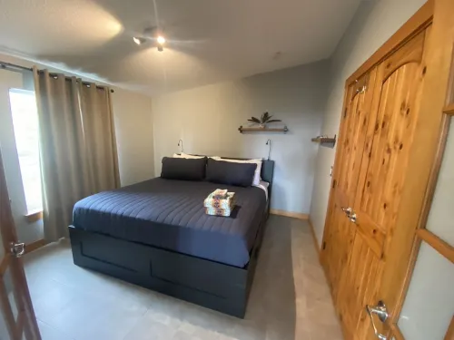 Life in the Woods - Minutes to town! Mt. Emily Retreat at the MERA Trailhead! Hotels in Union County