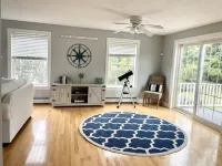 Spacious, Well-Appointed Home for Large Groups Close to Beaches and Restaurants!