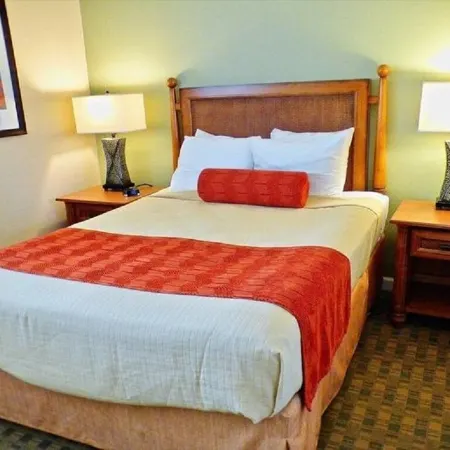 Kauai Pono Kai Resort BR/1BA Condominium -- Sleeps 4