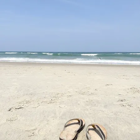 Beautiful Home! 2-Min Walk to the Beach, Saltwater Pool, Private