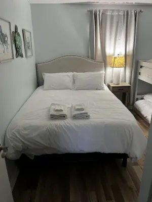 The New Sailor- BeachFront, 2 pools, 5 jacuzzis