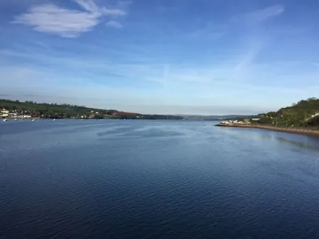 Cosy Thatched Coastal Retreat, Close to Maidencombe Beach & Beautiful Pubs.