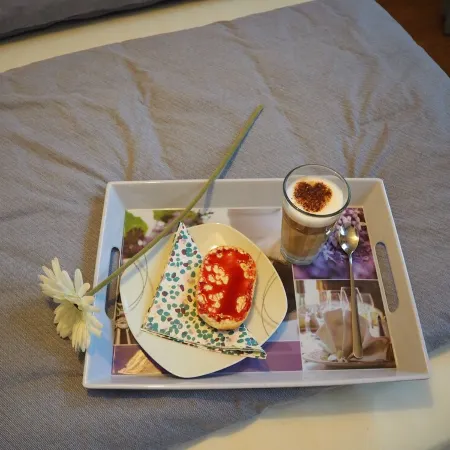 Ground floor/quiet/WLAN/terrace with garden and the sound of waves/holiday from day 1