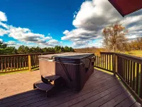 Very Secluded Beautiful Cabin!! Watch The Wildlife And Star Gaze From The Deck!! Hotels in Freeman