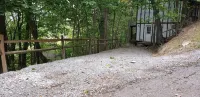 Cottage near Pittsburgh - Pet Friendly, No Pet/Cleaning Fees, Secluded & Quiet - balcony
