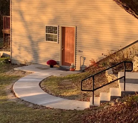 Pet Friendly Private Suite in Davison