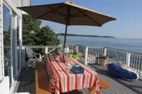 Beach Cottage With A Spectacular View ~ Your Own Private Beach ~ Includes Kayaks
