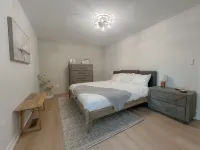 Olive Tree Oasis - 10 Minutes to the Ark! Hotels in Dry Ridge