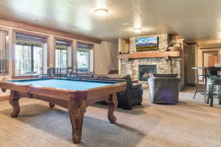 Lakefront in Elite Silverhawk Estates on Island Park Reservoir near Yellowstone